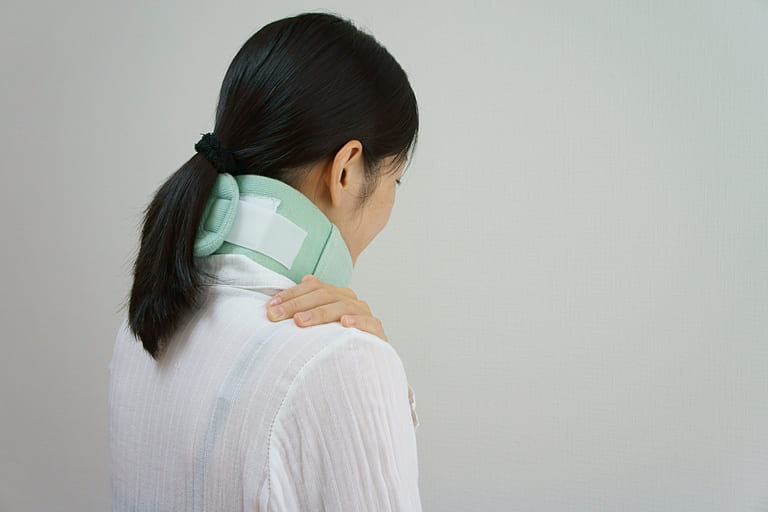 交通事故後の弁護士依頼で後悔する人は多い