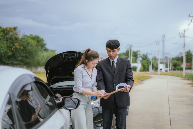 弁護士特約(弁護士費用特約)で費用負担ゼロに