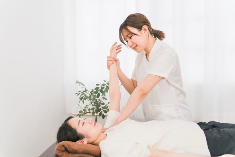 通院交通費と慰謝料は別物！損害賠償の基本を理解する