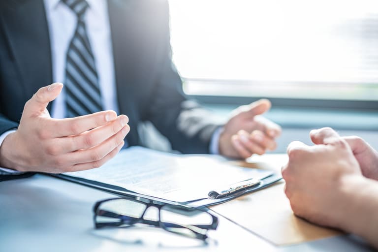 交通事故で弁護士に依頼して大幅増額した実例