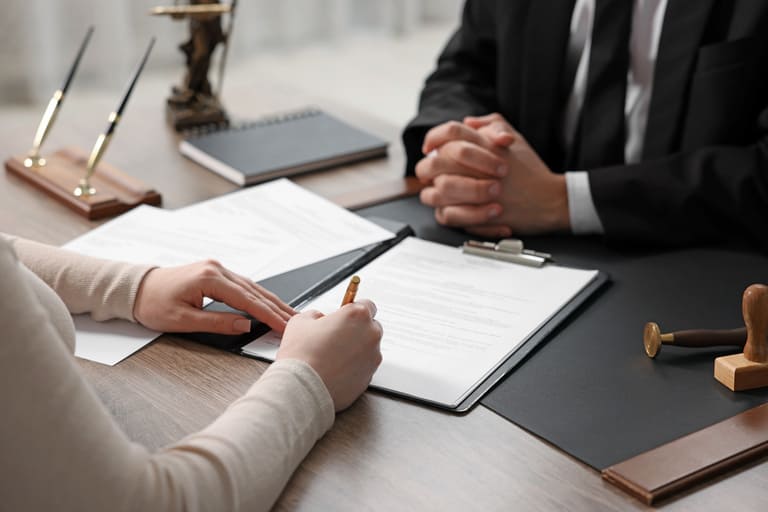 交通事故慰謝料の早見表と計算方法｜仙台で弁護士基準を増額する手順